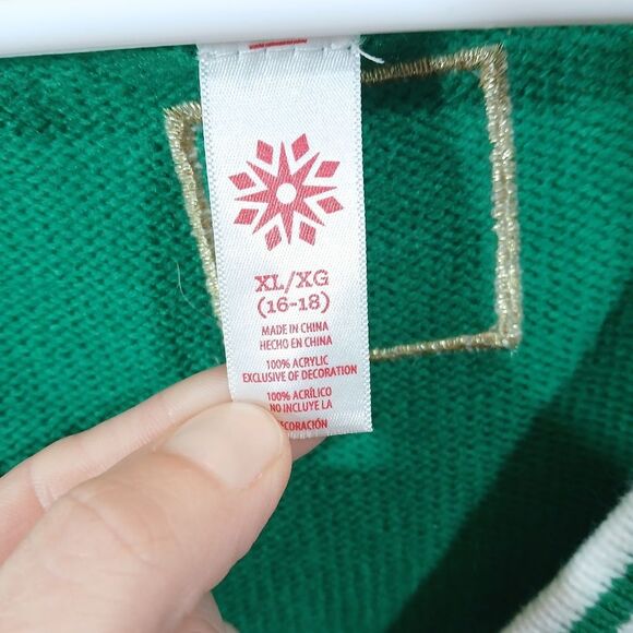 Christmas Holiday Pug Sweater Vest - Picture 10 of 12